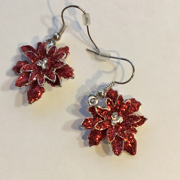 Christmas Poinsettia Jewelry Necklace & Earrings - Picture 11 of 16